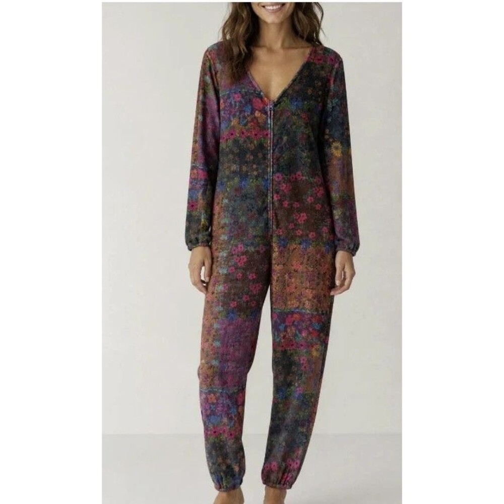 Natural Life Floral Patchwork Fleece Lounge Jumpsuit Pajamas MEDIUM Womens Soft